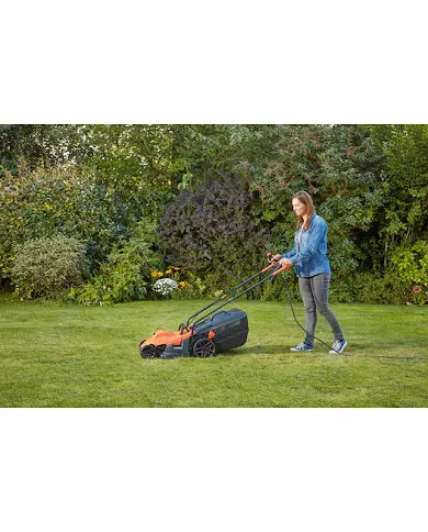 comprar Cortacésped 1400W 34cm 40 litros. Manillar bicicleta. BEMW461BH-QS Black+Decker de BLACK & DECKER - Cortacéspedes